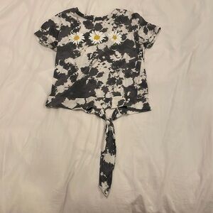 Dual Colored Short Sleeve Top